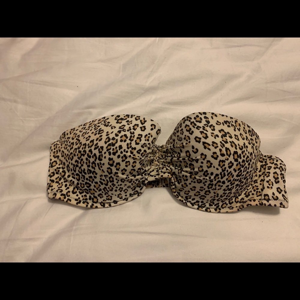 Victoria’s Secret leopard strapless swimsuit top